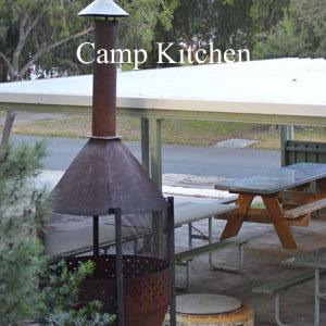 Camp kitchen and BBQ facilities